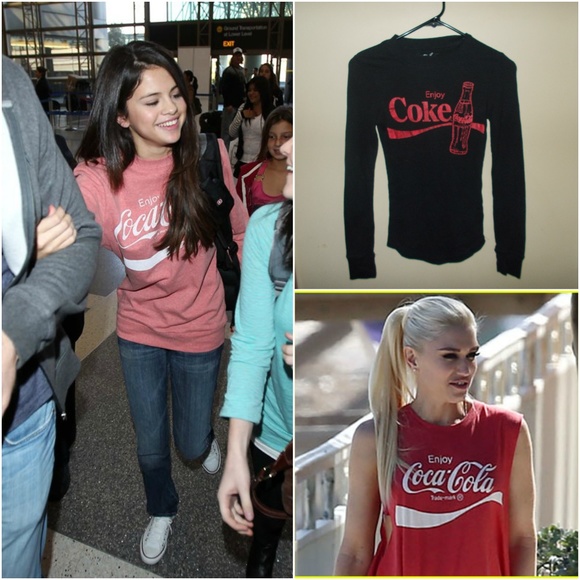 VINTAGE COCA-COLA THERMAL T SZ S JUNIORS - Picture 1 of 3